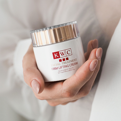 KWC Лифтинг крем для лица
