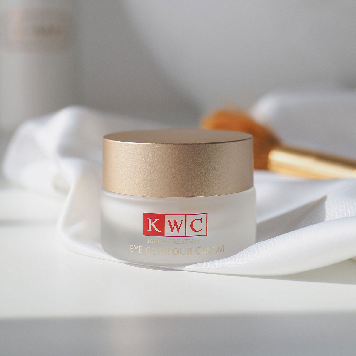 KWC Крем для кожи вокруг глаз 