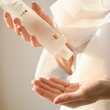 KWC Суперобогащенный тонизирующий лосьон