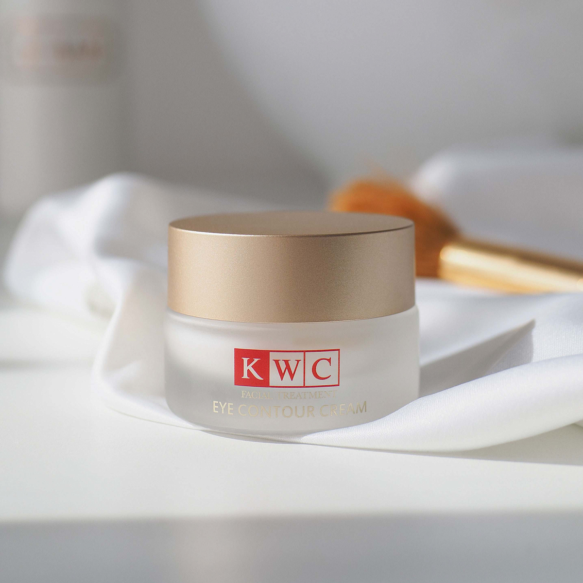 KWC Крем для кожи вокруг глаз 